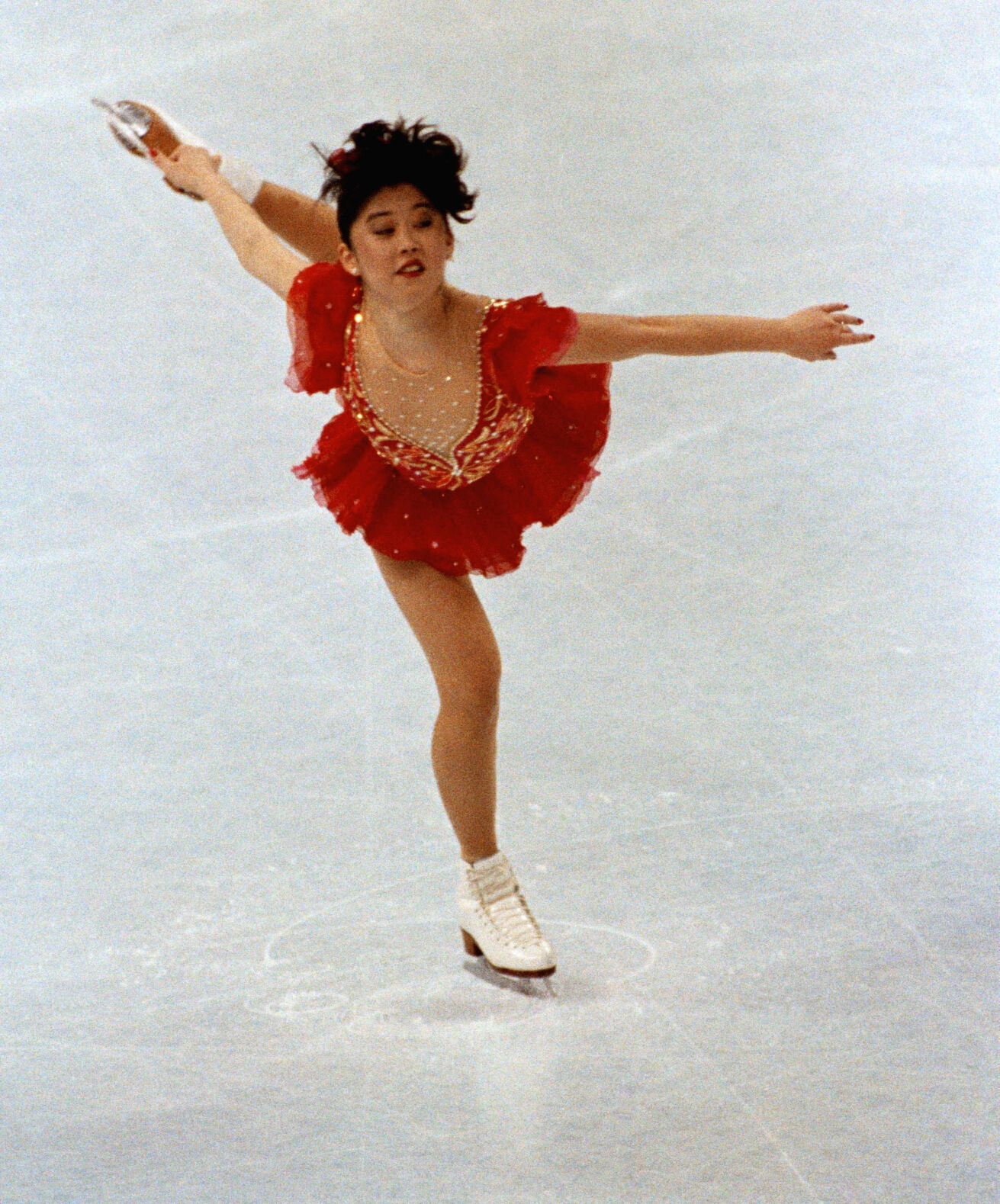 1992: Kristi Yamaguchi wins her first title in U.S. Figure Skating Championships
